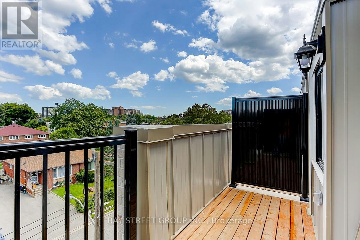76A Tisdale Avenue, Toronto, ON, M4A 0A9 - 14