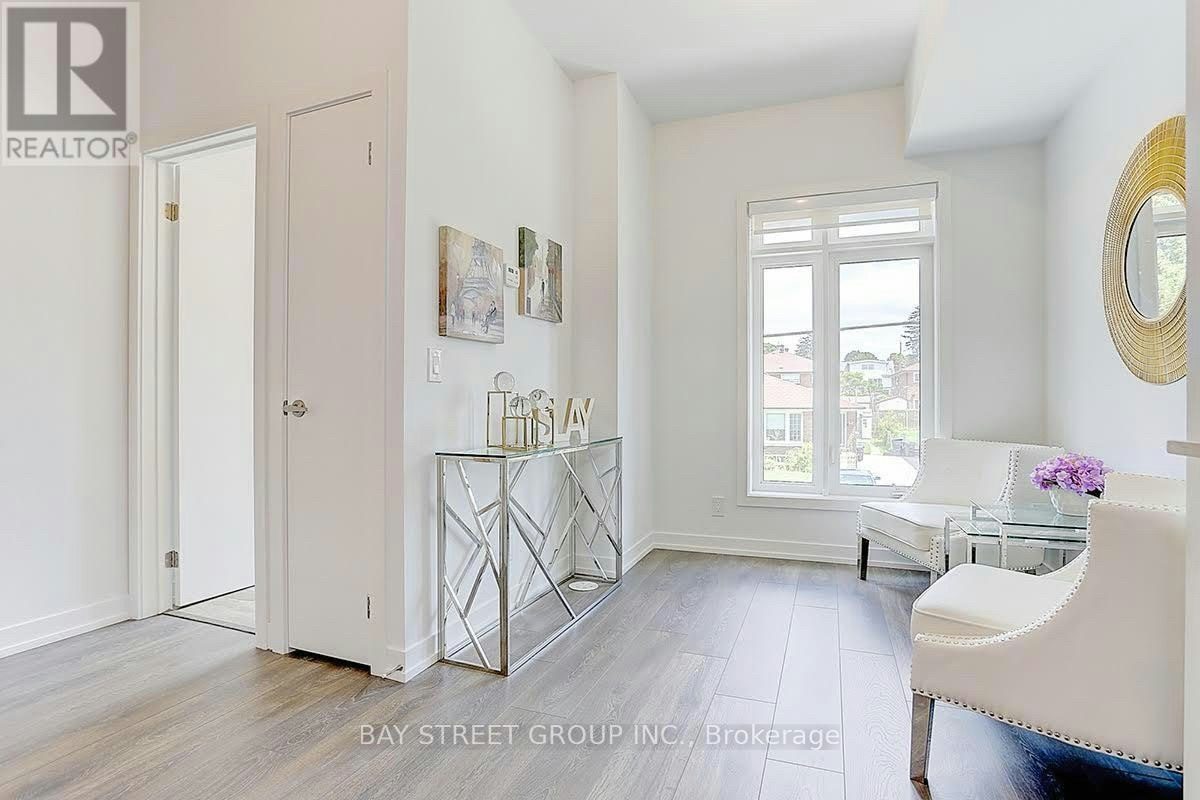 76A Tisdale Avenue, Toronto, ON, M4A 0A9 - 7
