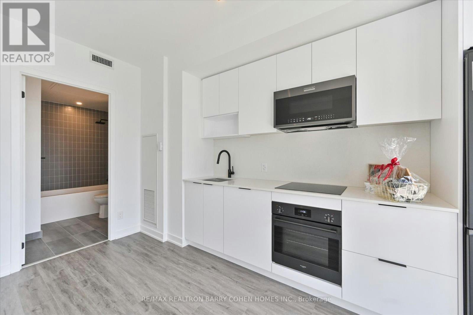 1118-5 Defries Street, Toronto, ON, M5A 0W7 - 7