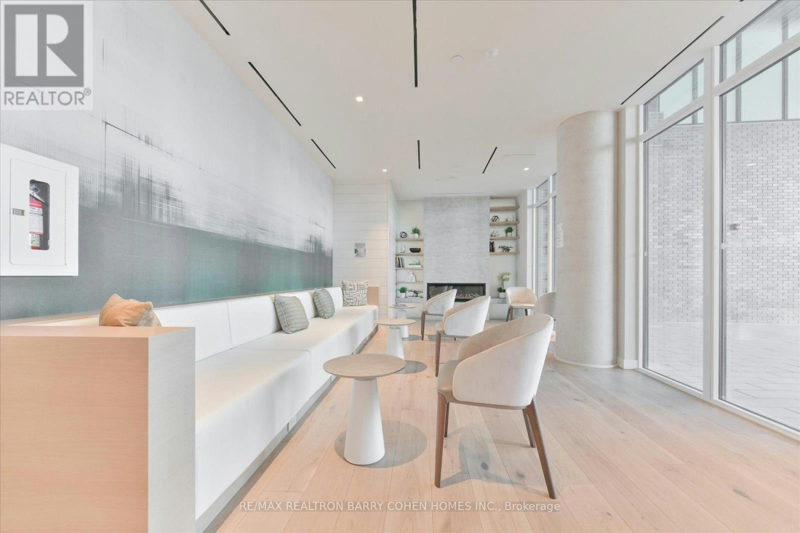 1118-5 Defries Street, Toronto, ON, M5A 0W7 - 13