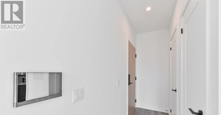 1118-5 Defries Street, Toronto, ON, M5A 0W7 - 3