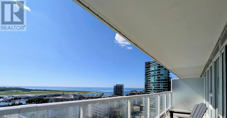 2616-17 Bathurst Street, Toronto, ON, M5V 0N1 - 2