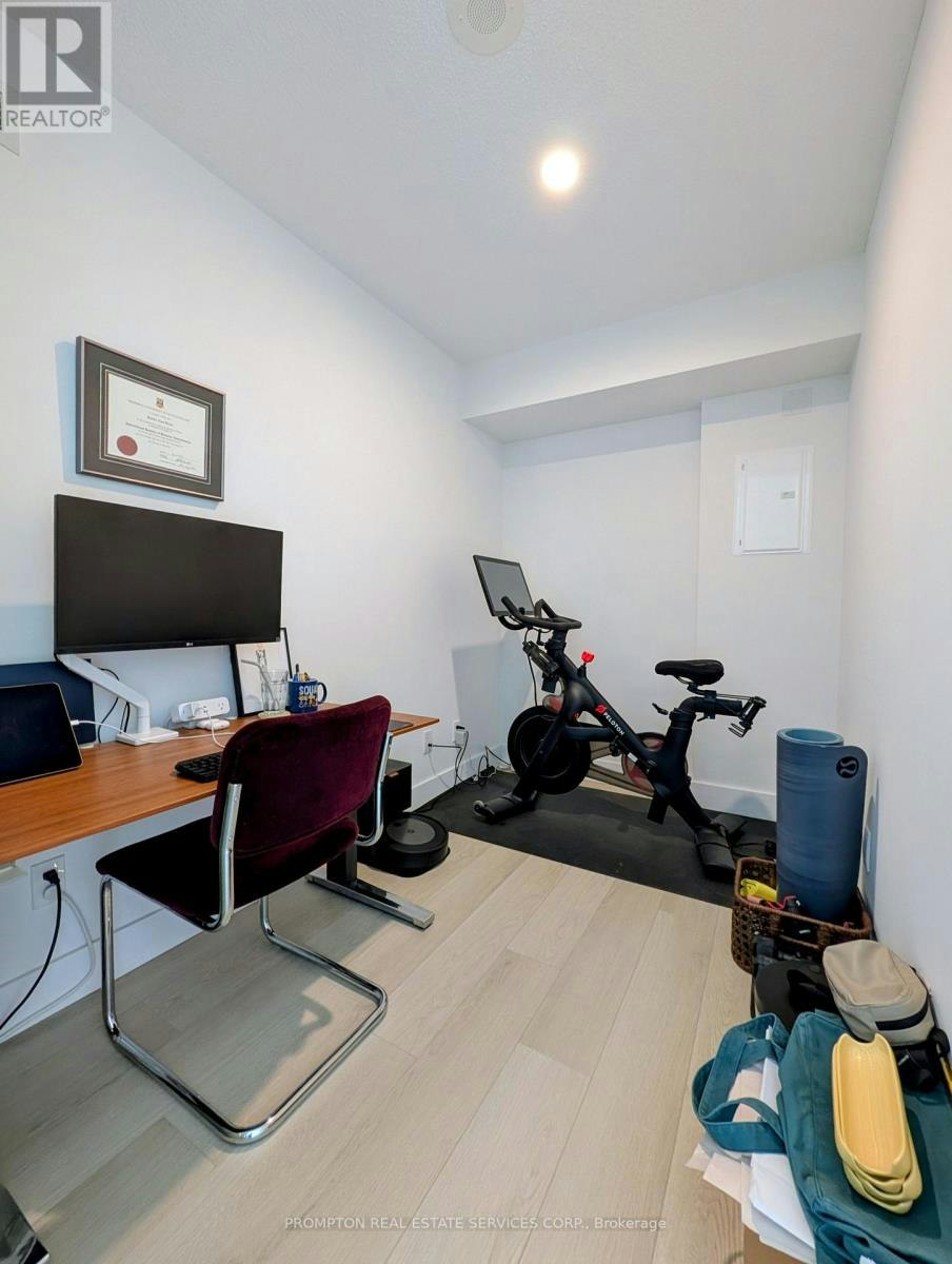 2616-17 Bathurst Street, Toronto, ON, M5V 0N1 - 13