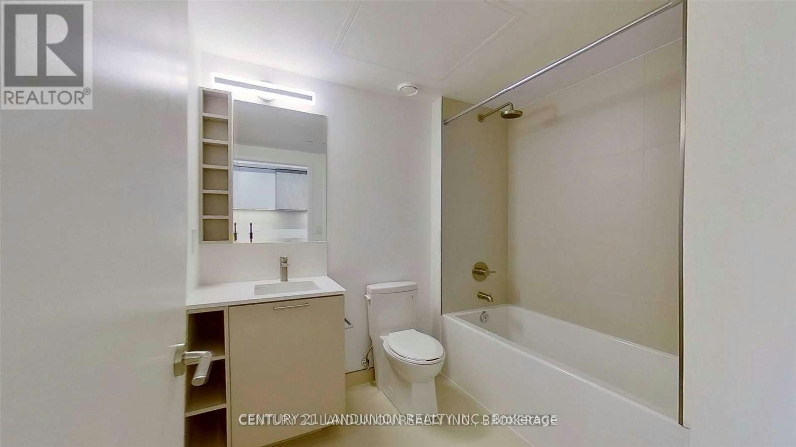 722-19 Western Battery Road, Toronto, ON, M6K 3S4 - 5