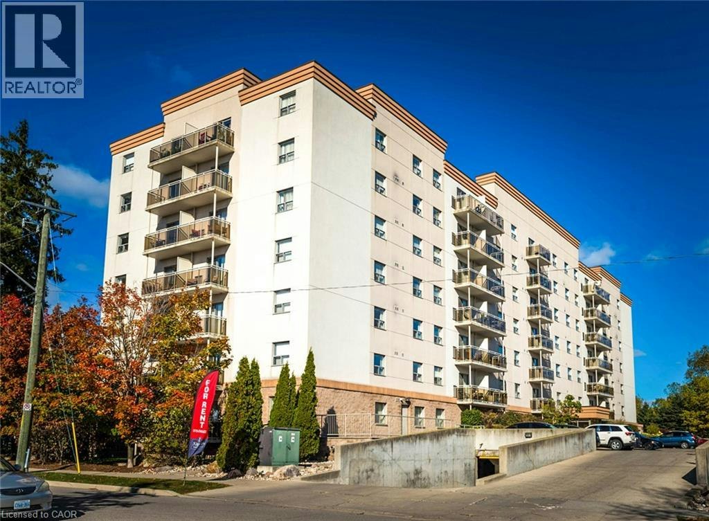 204-736 Old Albert Street, Waterloo, ON, N2L 6R4 - 6