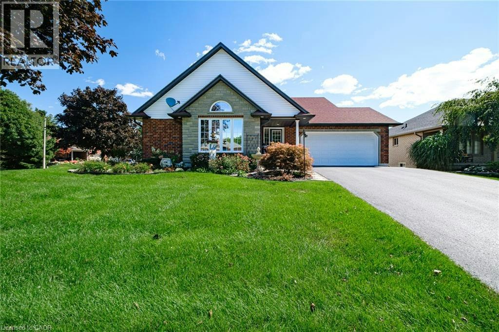 13 Coastal Court, Norfolk County, ON, N0A 1N7