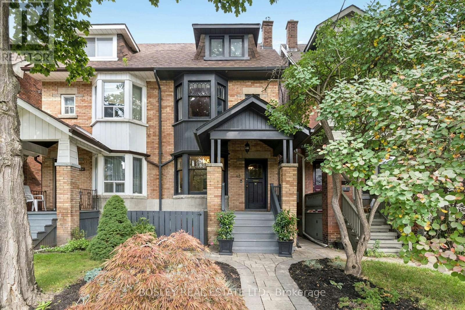 48 Galley Avenue, Toronto, ON, M6R 1G8