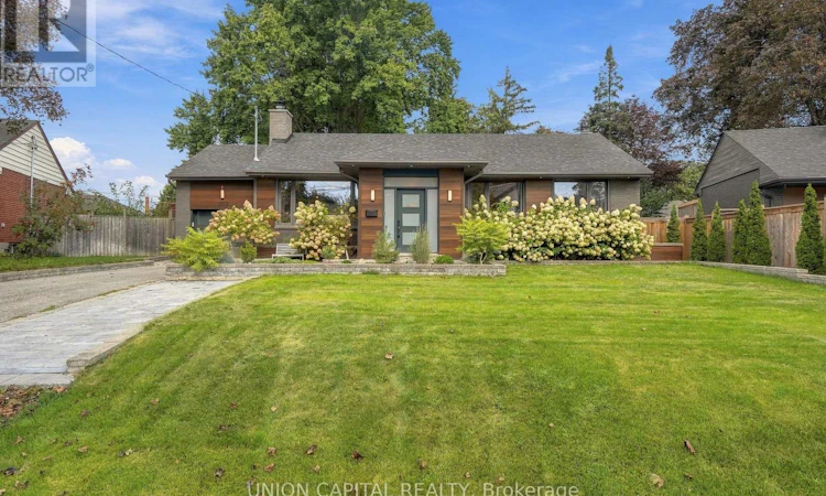 1563 Skyline Drive