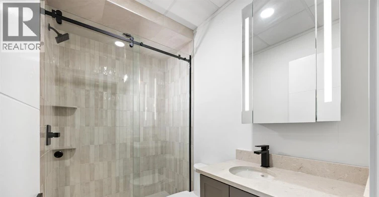 208-3850 Dougall, Windsor, ON, N9G 1X2 - 8