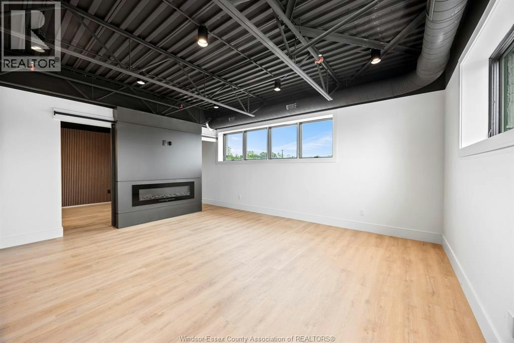 208-3850 Dougall, Windsor, ON, N9G 1X2 - 5