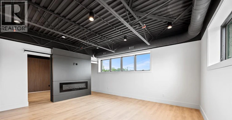 208-3850 Dougall, Windsor, ON, N9G 1X2 - 5