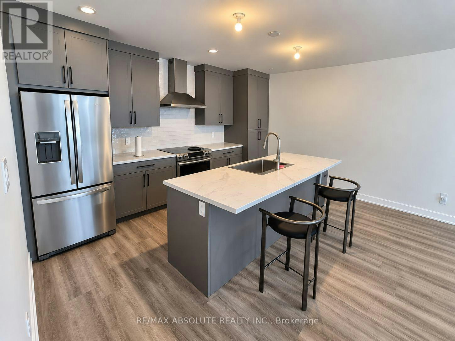 B-21 Machabee Street, Limoges, ON, K0A 3C0 - 5