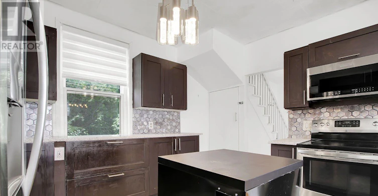 28 Montague Street, Smiths Falls, ON, K7A 2M1 - 15
