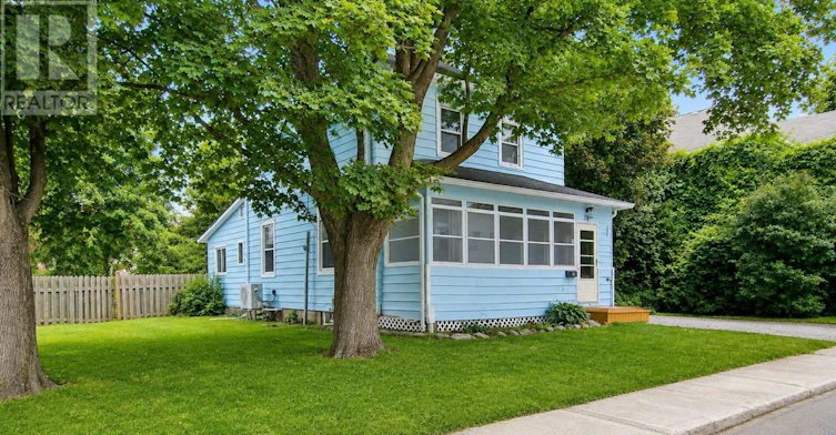 28 Montague Street, Smiths Falls, ON, K7A 2M1 - 48