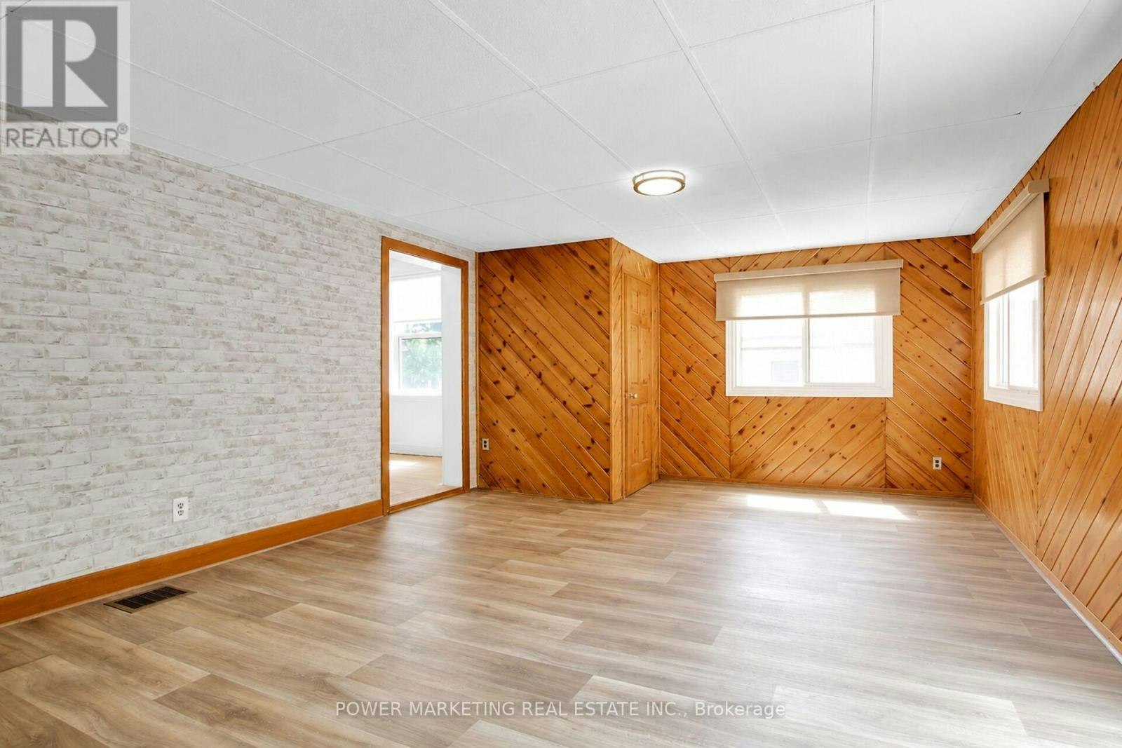 28 Montague Street, Smiths Falls, ON, K7A 2M1 - 24
