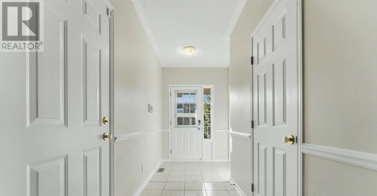 999 Cove Island Terrace, Ottawa, ON, K1V 1R3 - 2