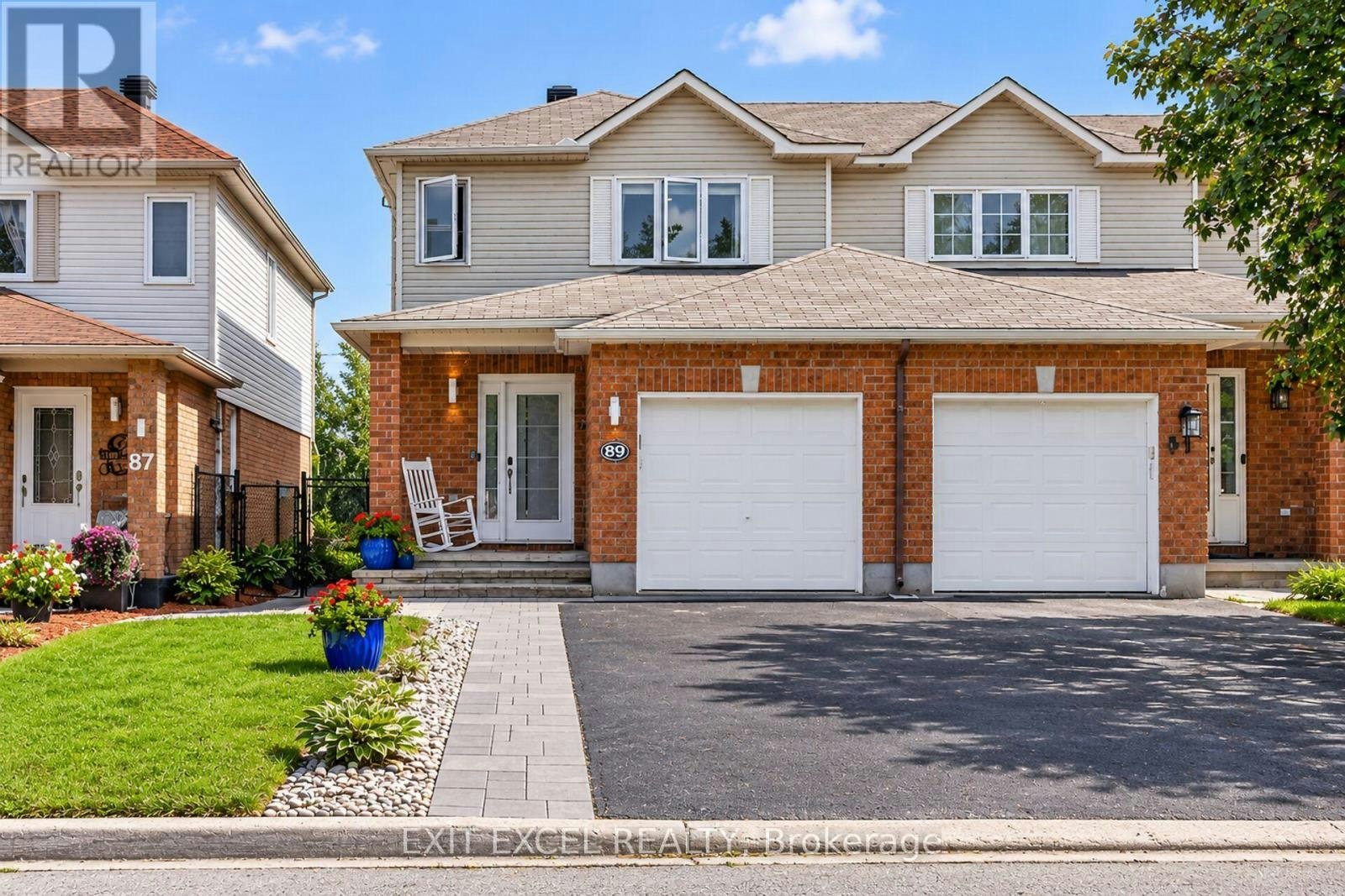 89 Forestglade Crescent, Ottawa, ON, K1G 6A6