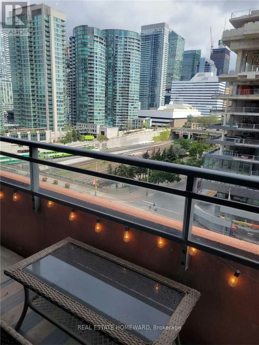 908-4K Spadina Avenue, Toronto, ON, M5V 3Y9 - 11