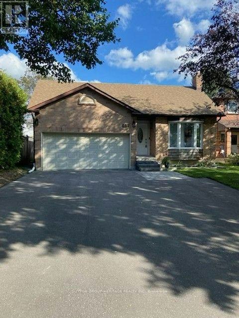 887 Lavis Court, Oshawa, ON, L1K 1W1