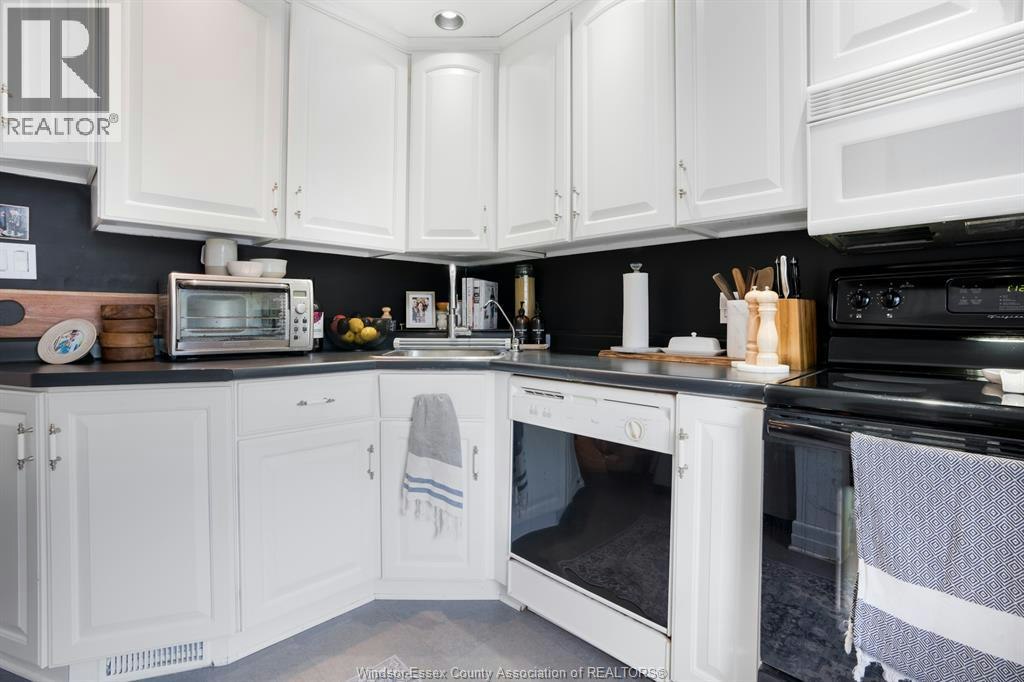 11 College, Chatham-Kent, ON, N7M 4W7 - 16