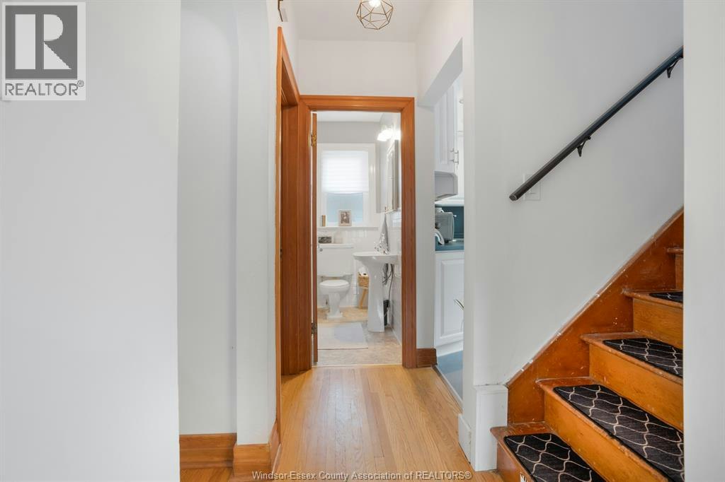 11 College, Chatham-Kent, ON, N7M 4W7 - 11