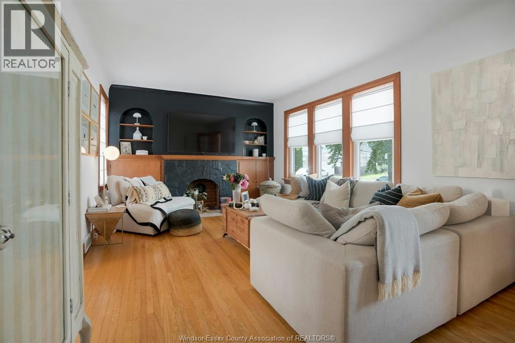 11 College, Chatham-Kent, ON, N7M 4W7 - 13