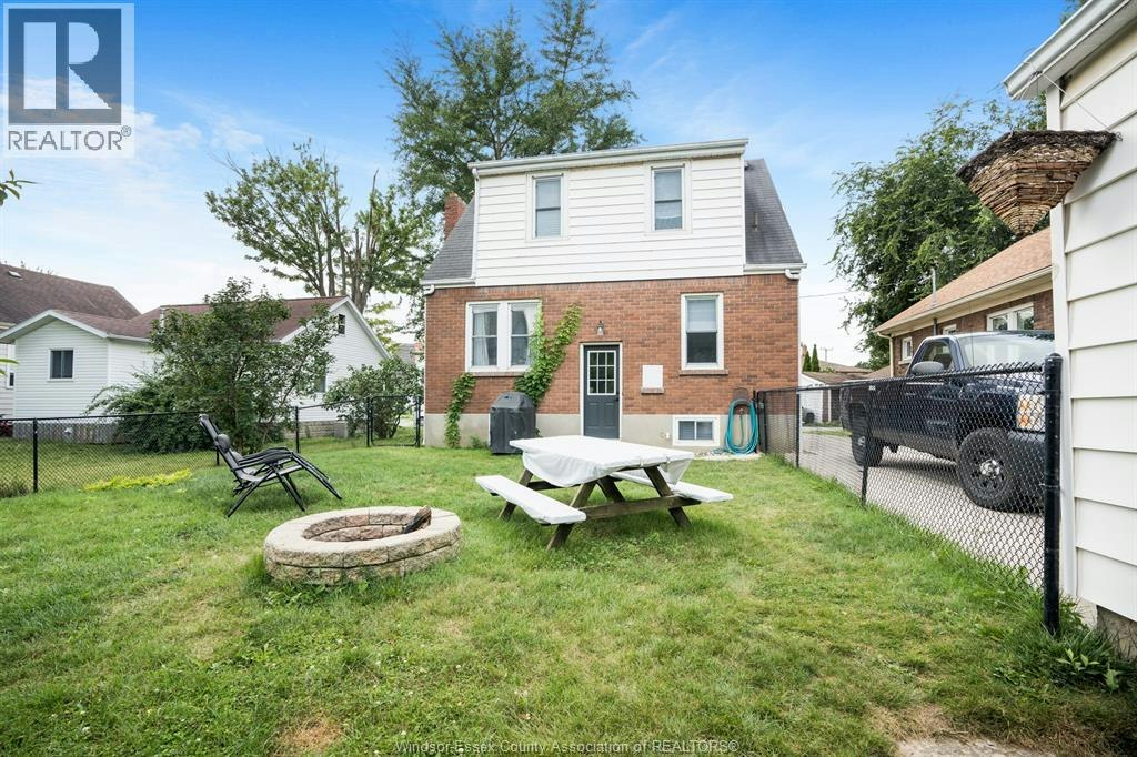 11 College, Chatham-Kent, ON, N7M 4W7 - 5