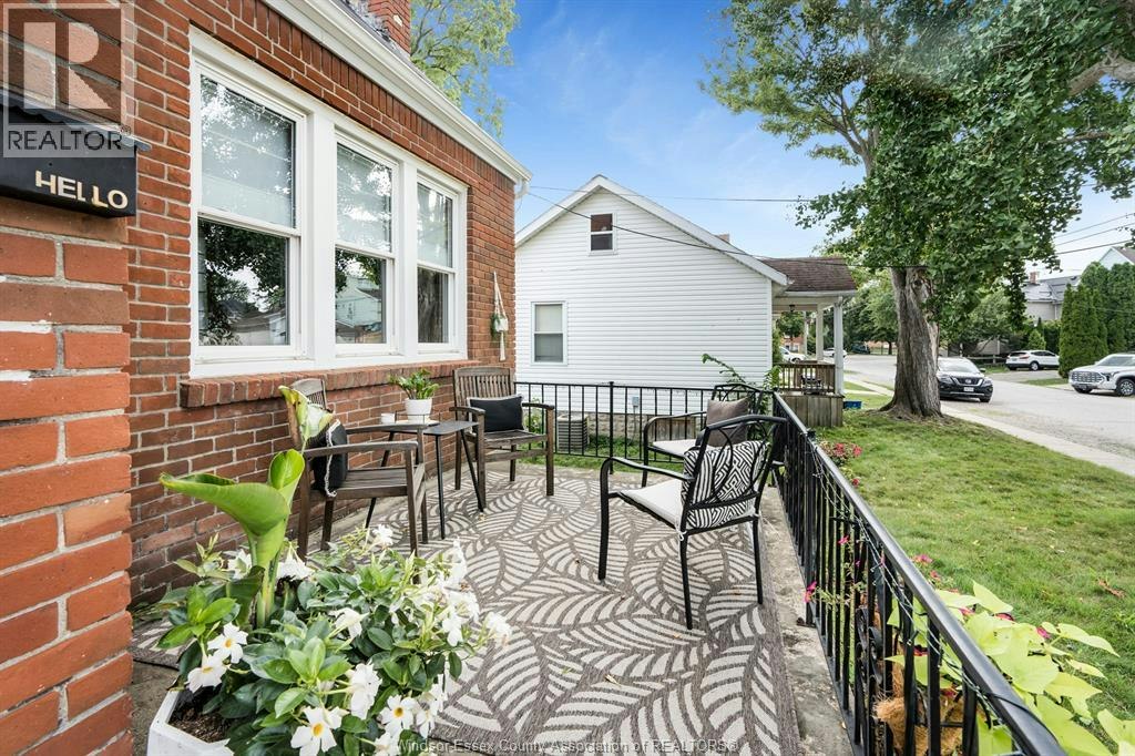 11 College, Chatham-Kent, ON, N7M 4W7 - 4