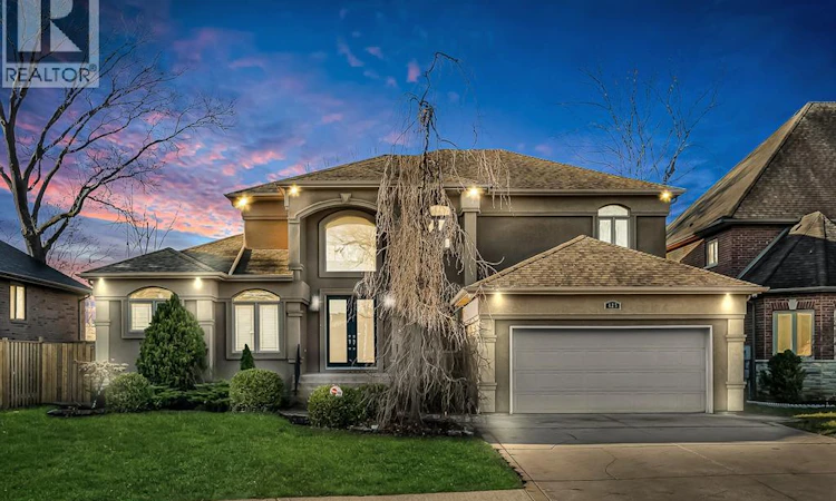 425 Country Club Drive