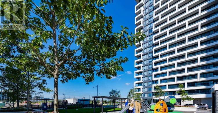 1702-18 Water Walk Drive, Markham, ON, L3R 6L5 - 31