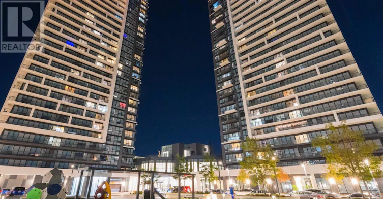 1702-18 Water Walk Drive, Markham, ON, L3R 6L5 - 30