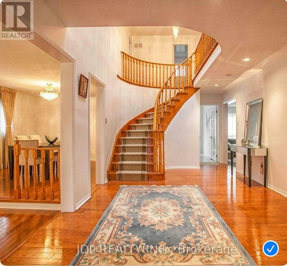 FLOOR-MASTER 101 Bedroom 2nd Summerdale Dr Avenue, Markham, ON, L6T 6W3