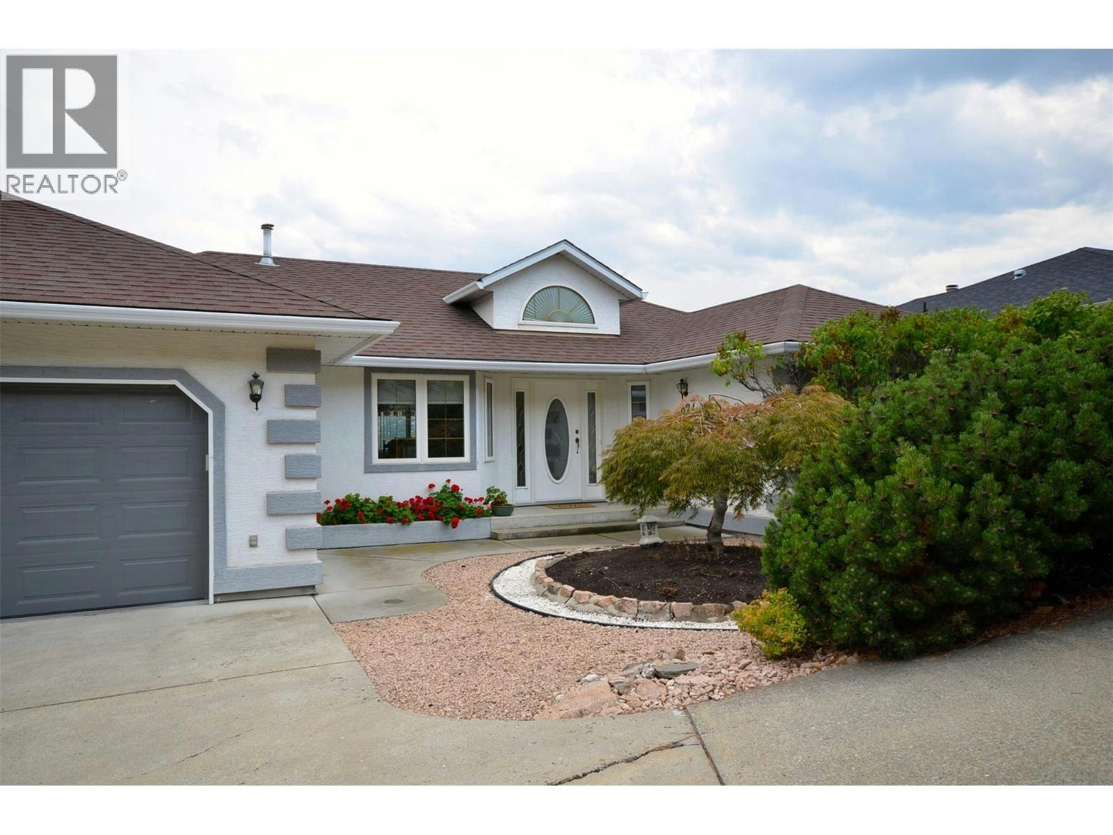 7927 Stoneridge Drive, Coldstream, BC, V1B 2T7