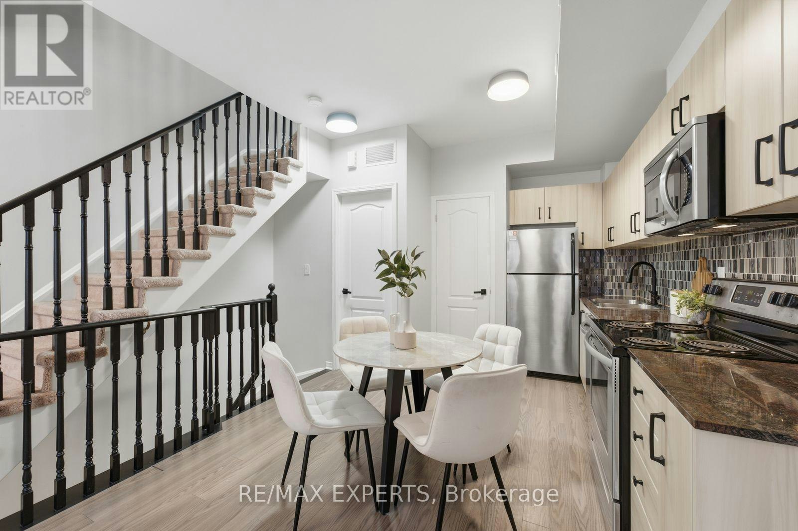 46-68 Winston Park Boulevard, Toronto, ON, M3K 1C3 - 9