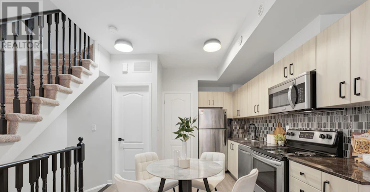 46-68 Winston Park Boulevard, Toronto, ON, M3K 1C3 - 8