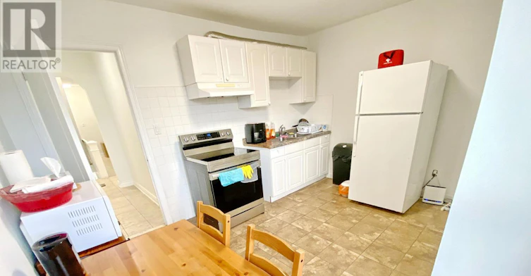 ROOM 301-81 Hallam Street, Toronto, ON, M6H 1W7 - 5