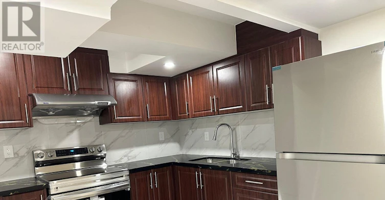 11 Cresswell Drive, Brampton, ON, L6Y 2T5 - 2