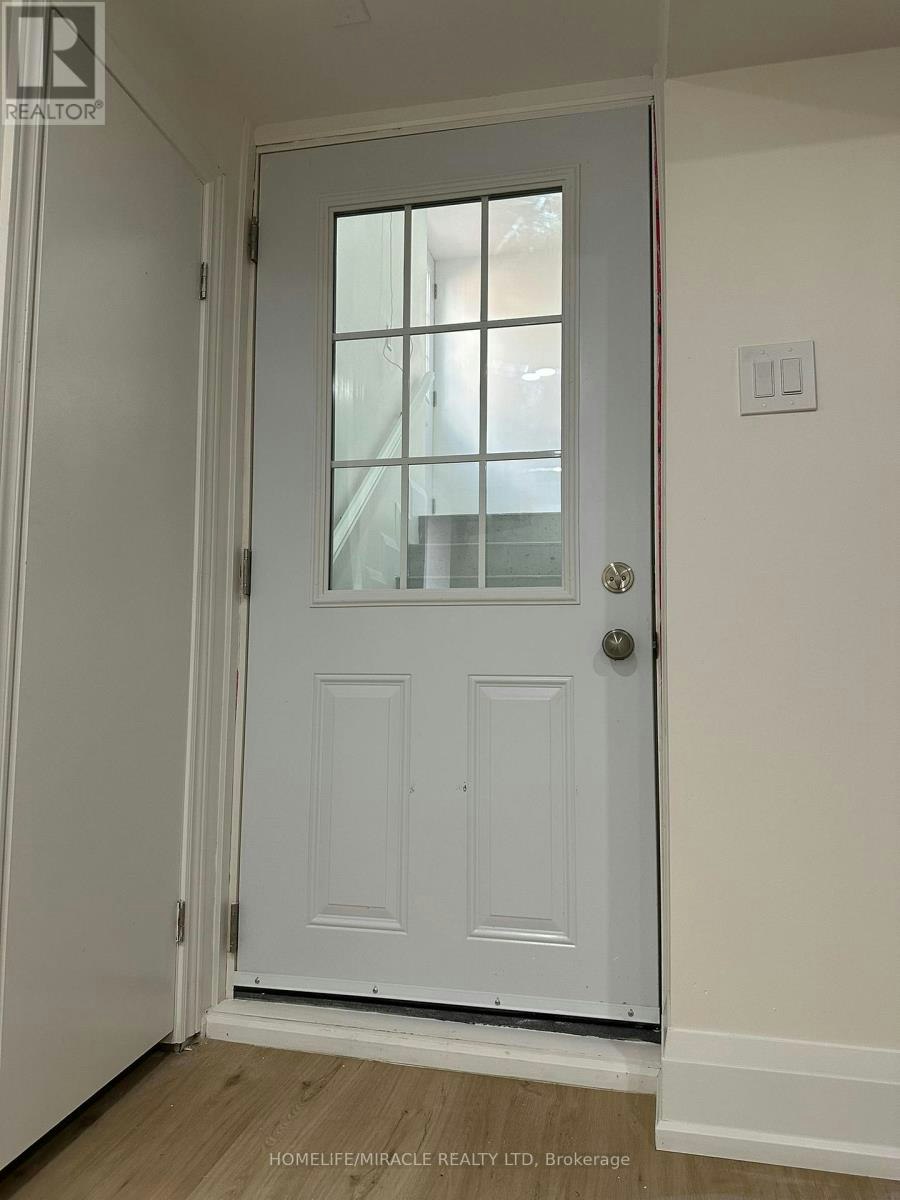 11 Cresswell Drive, Brampton, ON, L6Y 2T5 - 10