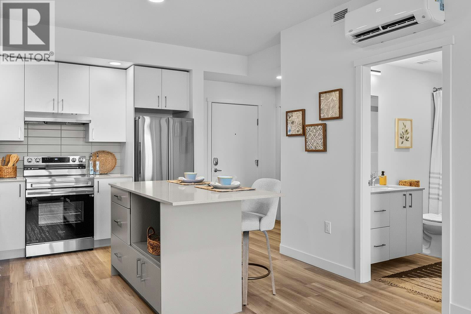 403-1111 Frost Road - 3