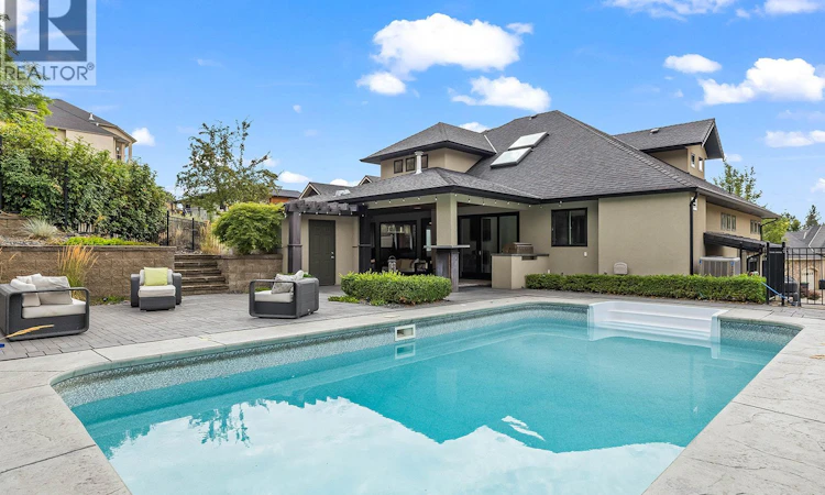 526 Caramillo Court