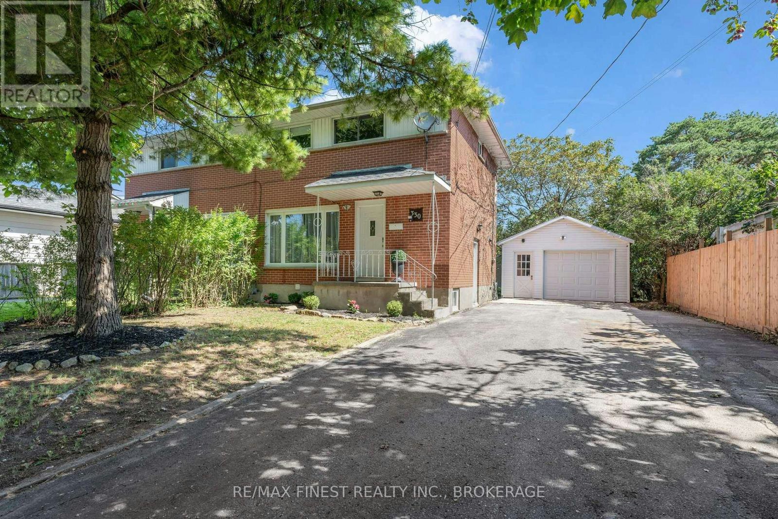 330 Meadowcrest Road, Kingston, ON, K7M 3S3