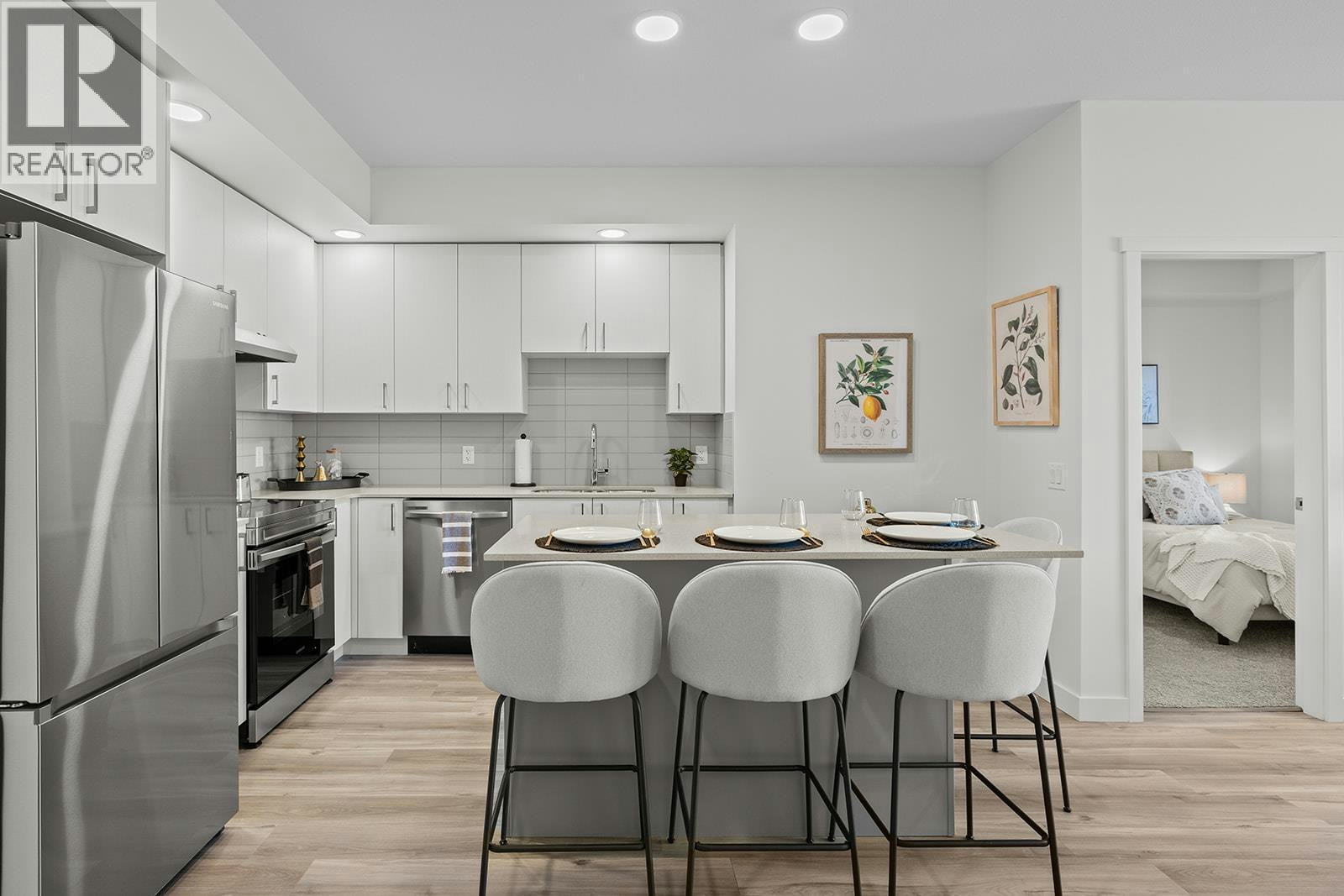 408-1111 Frost Road - 4