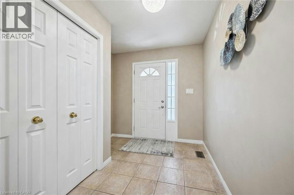 226 Sleaford Street, Waterloo, ON, N2J 4Z7 - 5