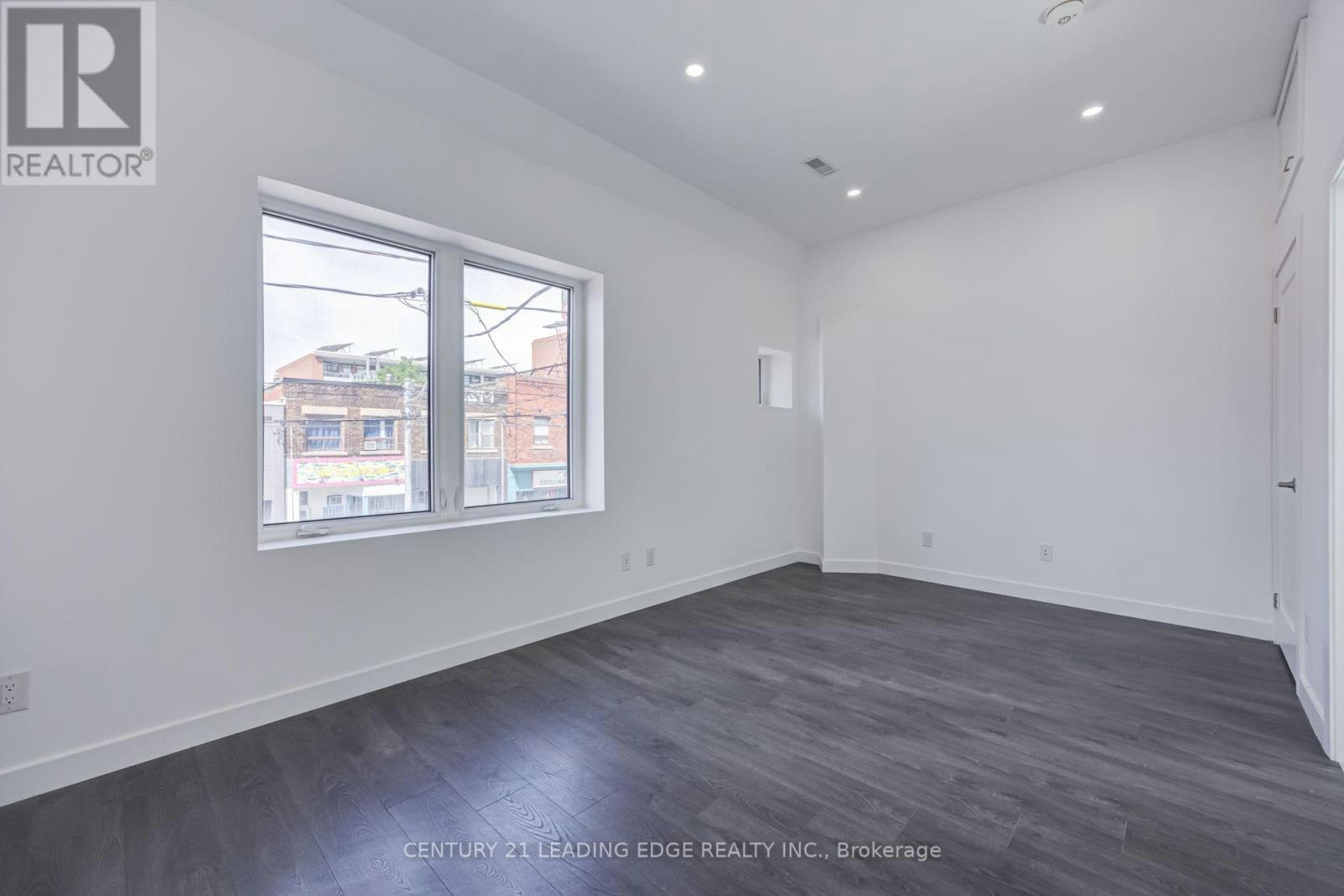 B-1375 Bathurst Street, Toronto, ON, M5R 3H8 - 10
