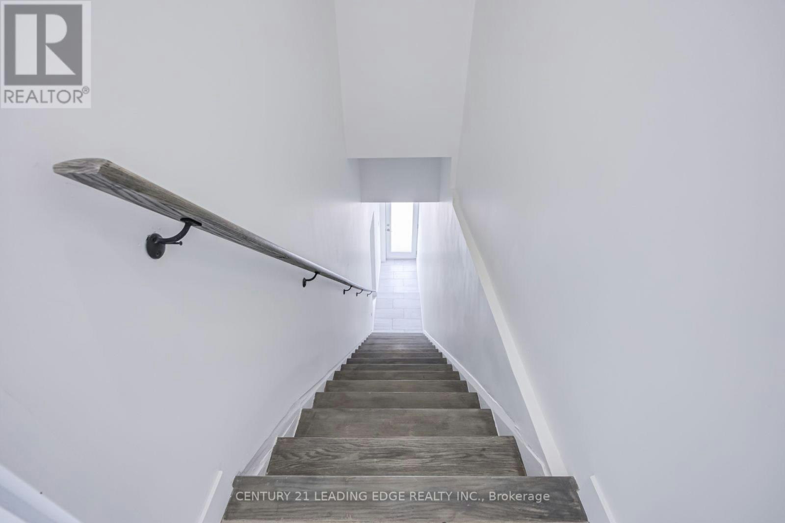 B-1375 Bathurst Street, Toronto, ON, M5R 3H8 - 11