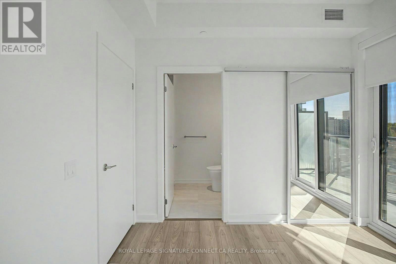 715-110 Broadway Avenue, Toronto, ON, M4P 1V7 - 21