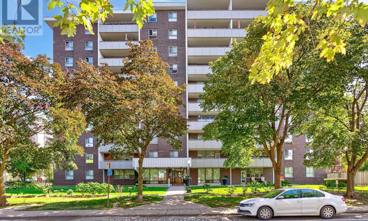 703-1135 Logan Avenue