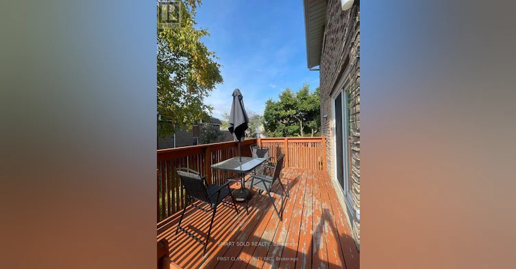 58 Ambercroft Boulevard, Toronto, ON, M1W 3B9 - 2
