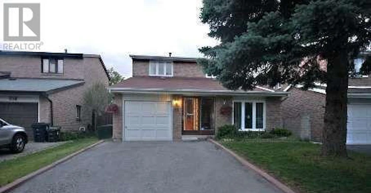 58 Ambercroft Boulevard, Toronto, ON, M1W 3B9