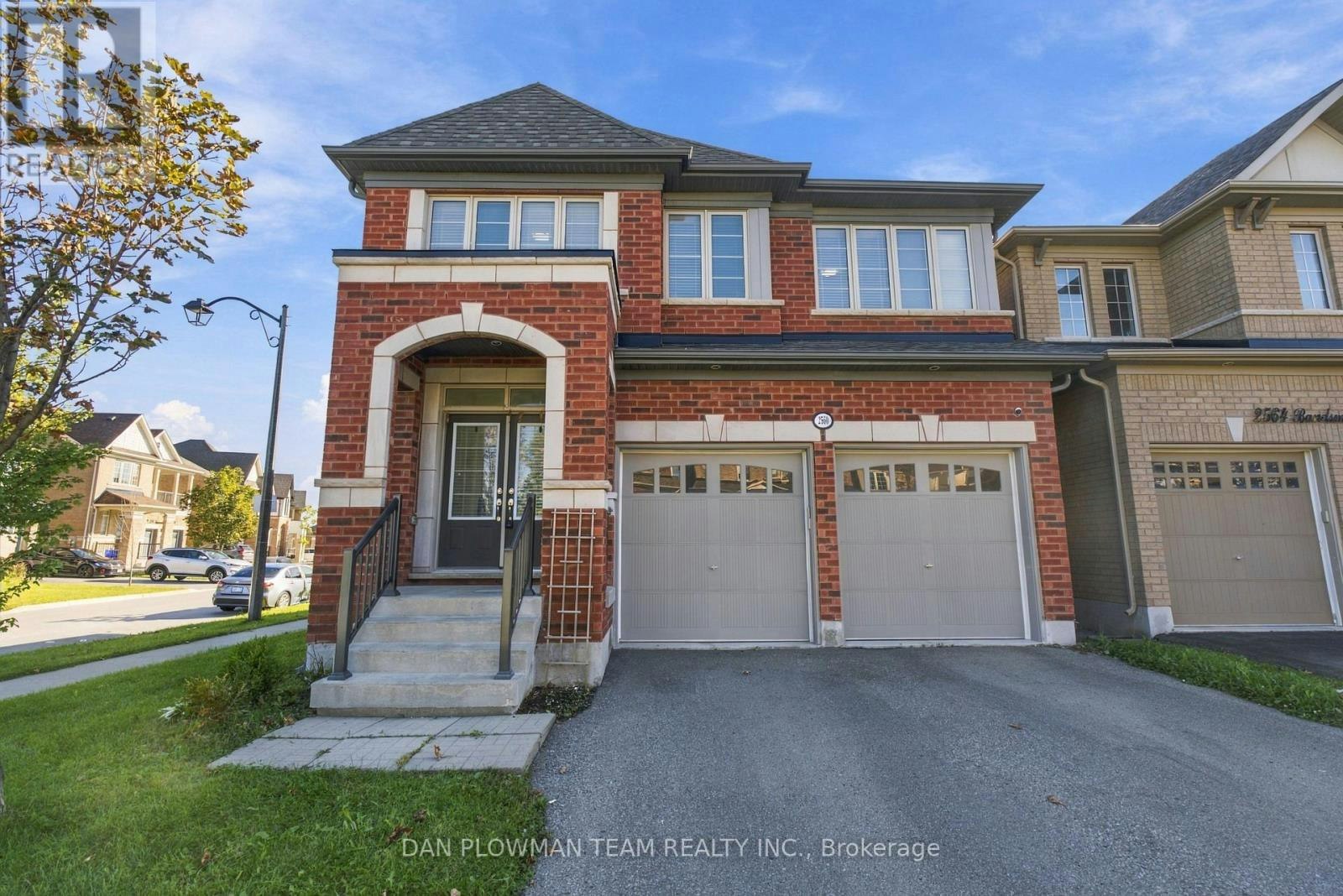 2560 Bandsman Crescent, Oshawa, ON, L1L 0M2